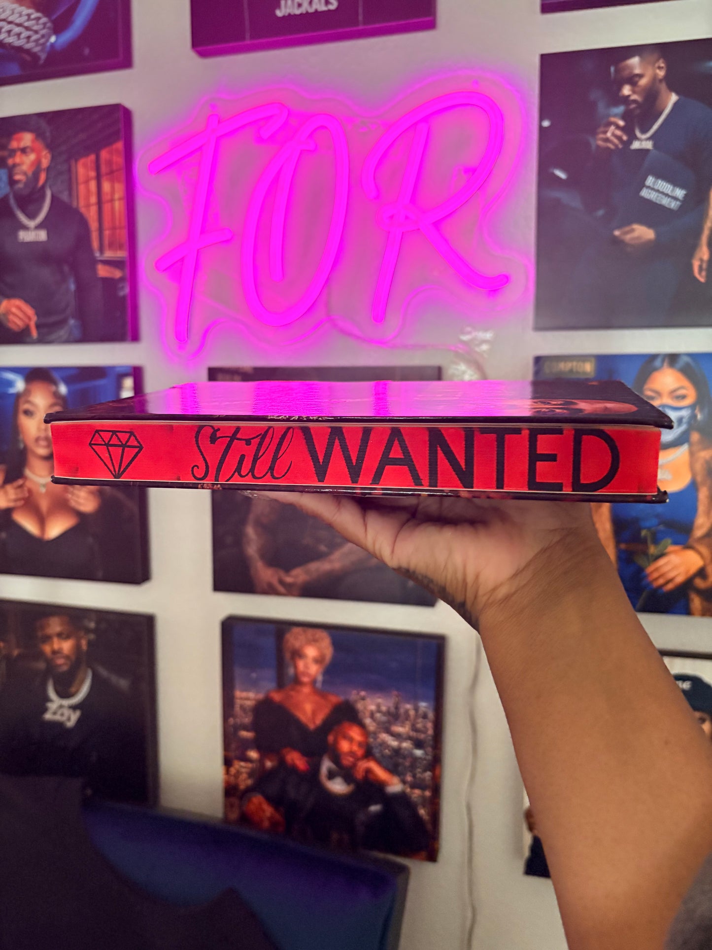 Still Wanted (Spray edges, visuals edition)